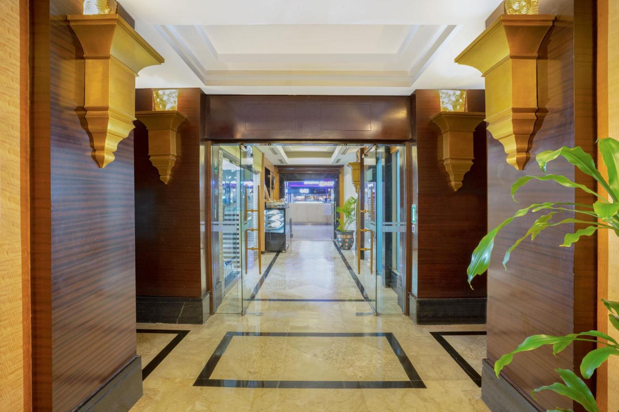 Hotel Ciputra Semarang Managed By Swiss-Belhotel International Eksteriør bilde